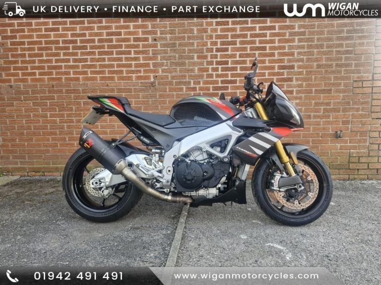 APRILIA TUONO V4 1100 FACTORY