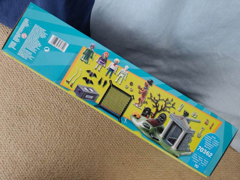 Playmobil Scooby Doo Graveyard Cemetery Set - Brand New Sealed 70362