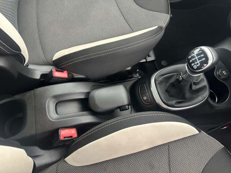 FIAT 500L 1.4 500l Trekking 1.4 95hp Trekking 2015