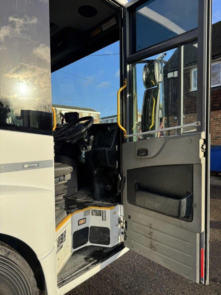 2018 MERCEDES ECONIC 1830 SKIP LOADER