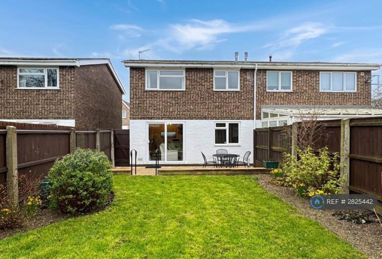 3 bedroom house in Spring Close, Histon, Cambridge, CB24 (3 bed) (#2825442)