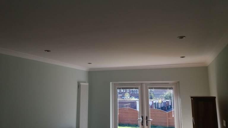 Local painter and decorator - reliable and trustworthy