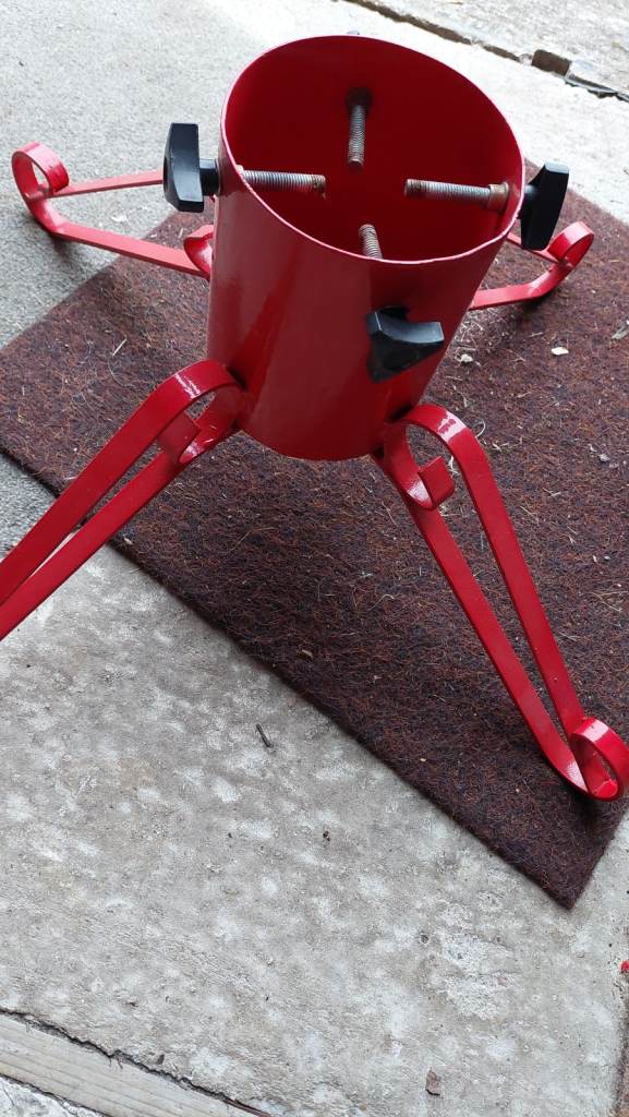 Sturdy Xmas Tree Stand 