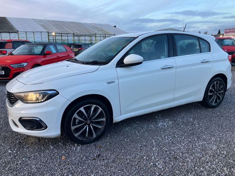 2017 Fiat Tipo 1.3 MultiJetII Lounge Euro 6 (s/s) 5dr HATCHBACK Diesel Manual