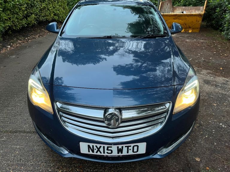 Vauxhall, INSIGNIA,ULEZ , £20 tax,diesel , cheap family Hatchback, 2015, Manual, 1956 (cc), 5 doors