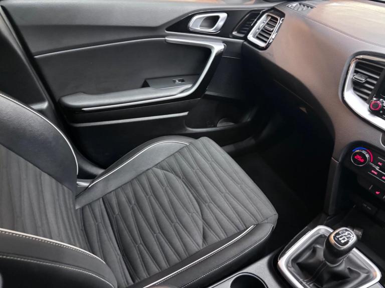 2022 Kia Ceed 1.5T GDi ISG GT-Line 5dr HATCHBACK PETROL Manual