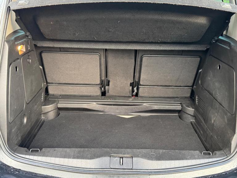 2016 Vauxhall Meriva 1.4i Turbo SE Auto Euro 6 5dr MPV Petrol Automatic