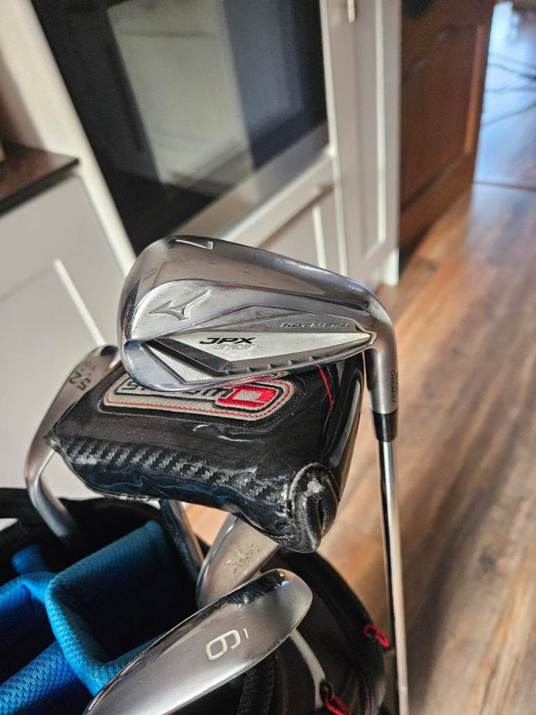 Swap  mizuno jpx923.   Swap