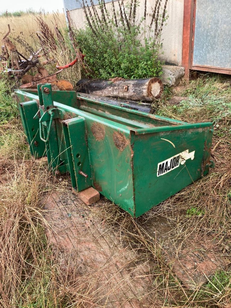 Major Tractor Link Box