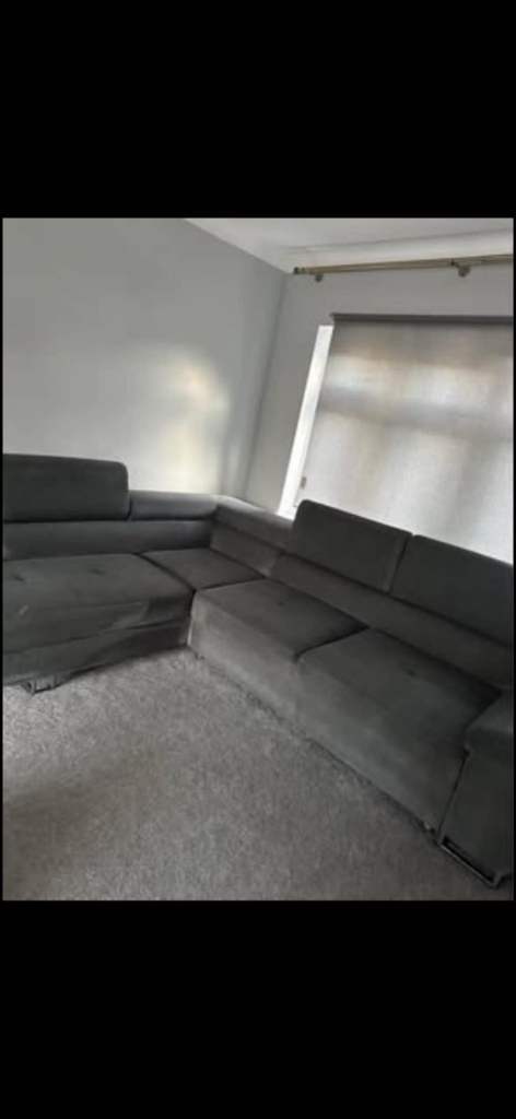 Large Grey Fabric Corner Sofa with Chaise