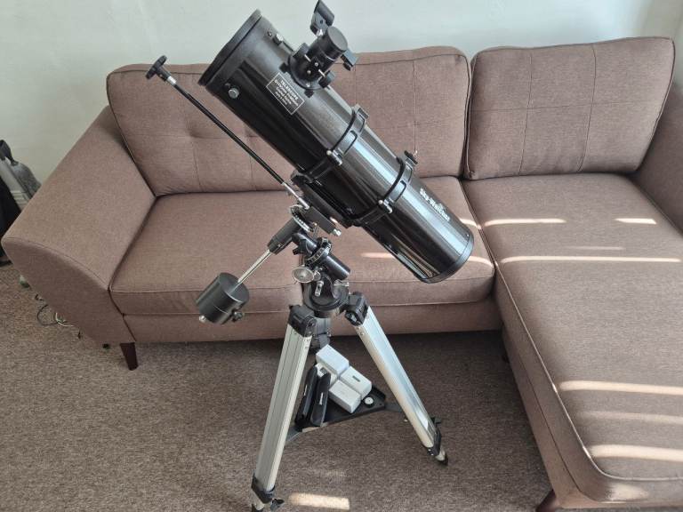 Sky-Watcher Explorer 130P/F650 Newtonian Reflector Telescope With Accessories Telescope 