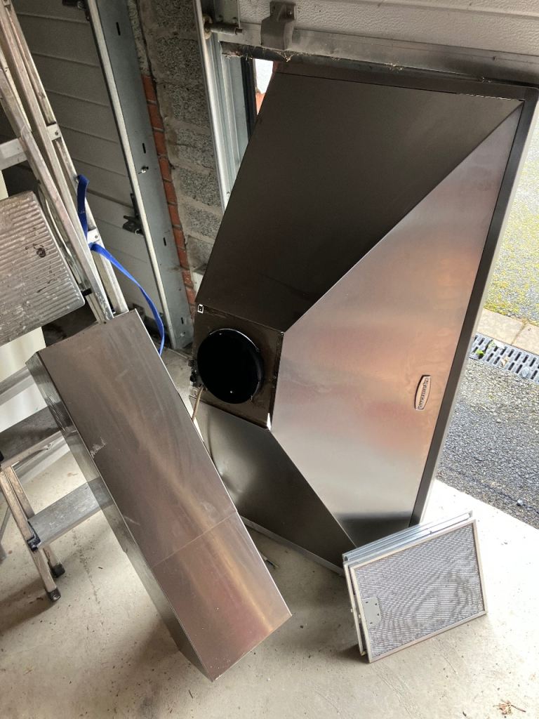 Cooker hood rangemaster