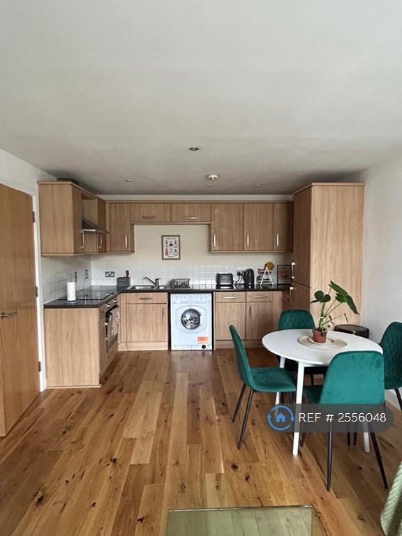 2 bedroom flat in Bedford Street, Leamington Spa, CV32 (2 bed) (#2556048)