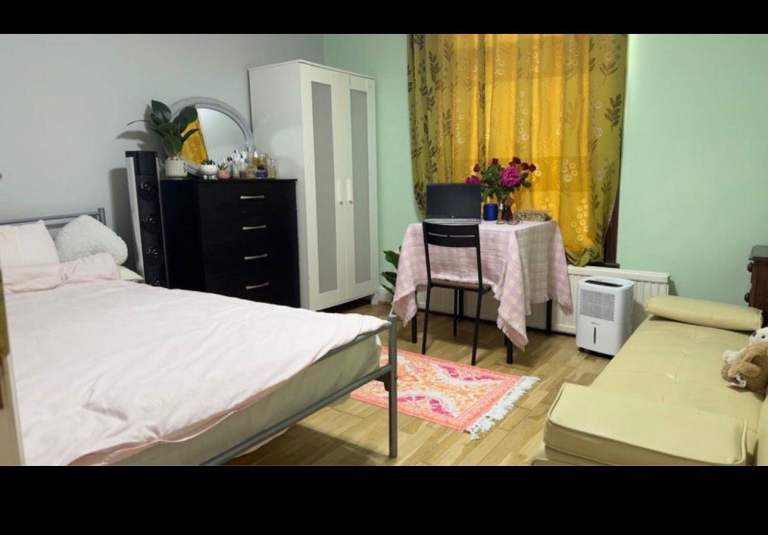 Large room available from 1st February