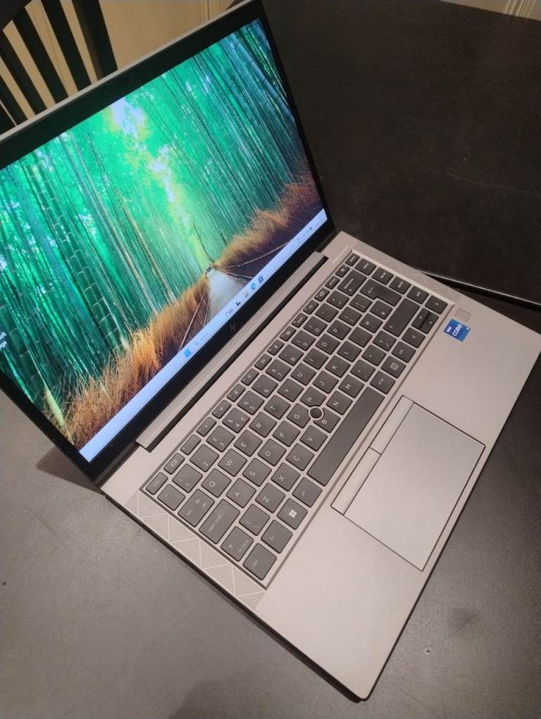 Very Powerful HP ZBook  G8 Laptop - Core i7-11th gen 16GB RAM 512GB SSD NVidia  Graphics 4GB