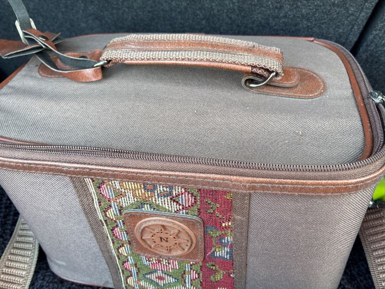 Vintage vanity bag for ladies 