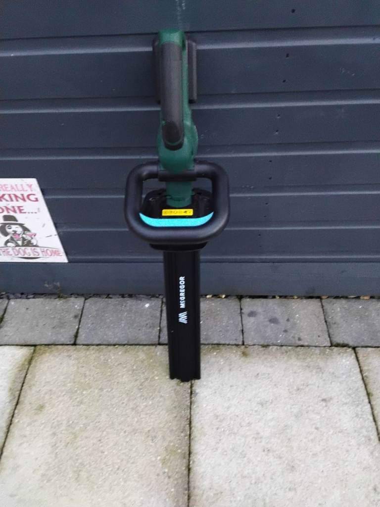 McGregor hedge trimmer