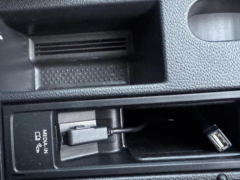 2011 Volkswagen Golf 1.6 TDi 105 BlueMotion Tech Match 5dr HATCHBACK DIESEL Manual