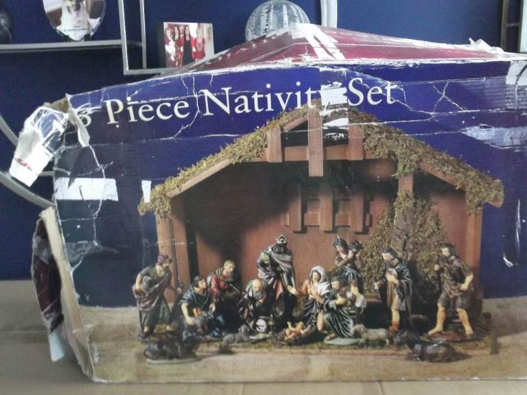 Vintage Nativity Scene Set with Stable and Figures, £55.00 for Sale