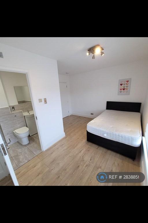 1 bedroom in Doncaster Road, Eastleigh, SO50 (#2838851)