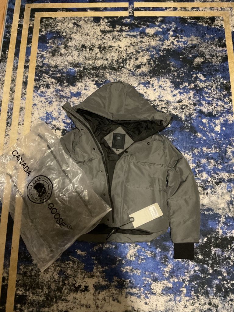  🔥 Mens Canada goose Macmillan parka (size XS/S) DM FOR SPECIFIC SIZE AND COLOUR