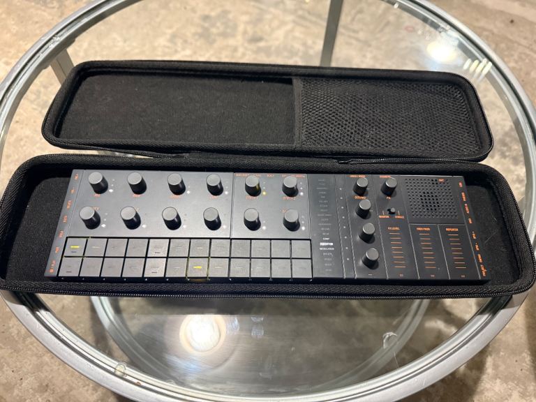 Yamaha SEQTRAK Portable Music Production Studio
