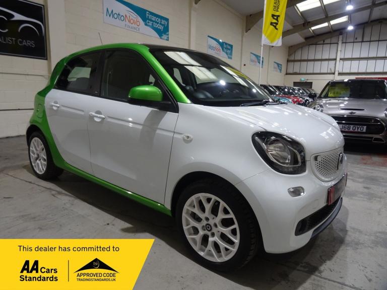 2018 smart forfour 60kW Electric Drive Prime Premium 17kWh 5dr Automatic **ONLY 10000 MILES** HAT...