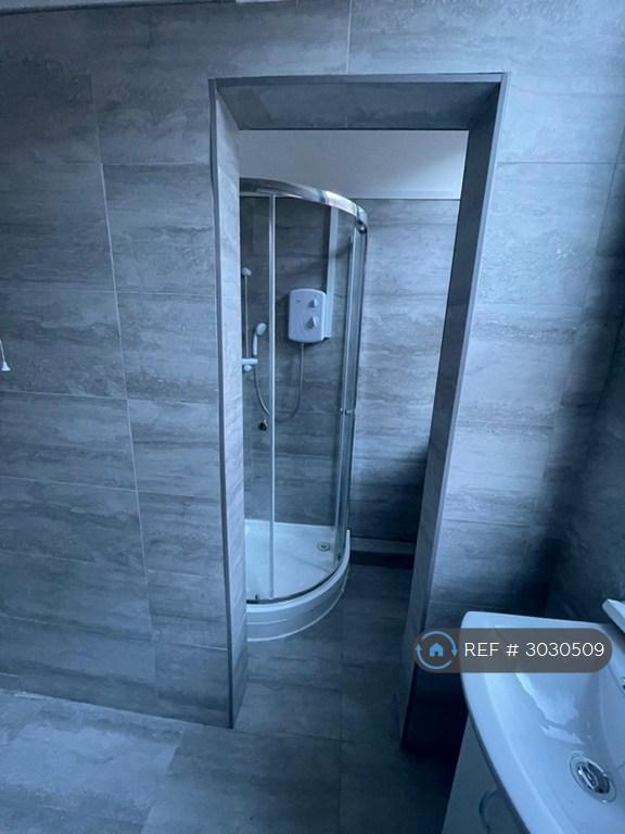 Studio flat in Colwyn Road, Northampton, NN1 (#3030509)