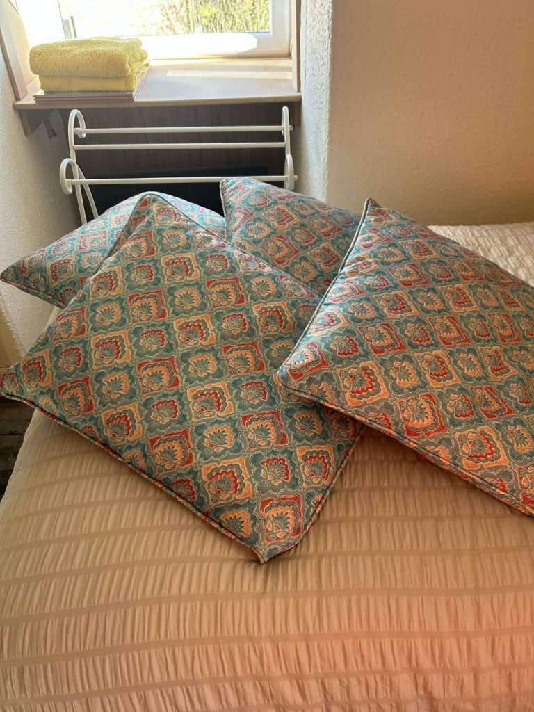 Piped Cushions