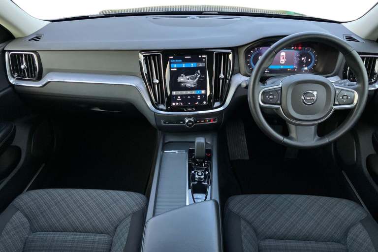 2022 Volvo V60 2.0 B3P Core 5dr Auto [7 speed] Estate PETROL Automatic