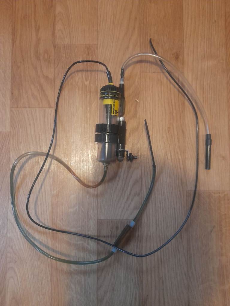 Scott motorcycle chain oiler v-system