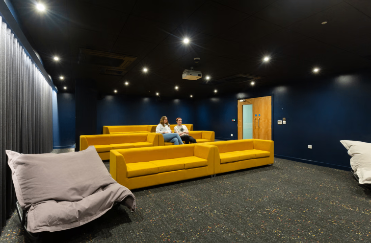 Student Accomodation room - Remainder of Uni year