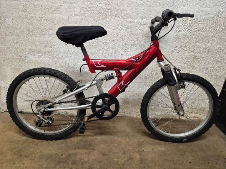 Universal Eruption Kids Bike. 20 inch Wheels