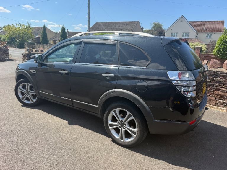 Chevrolet, CAPTIVA, Estate, 2011, Manual, 2231 (cc), 5 doors