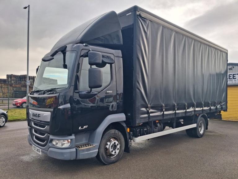 DAF TRUCKS LF 180 FA CURTAIN, TAIL-LIFT EURO 6, BLACK