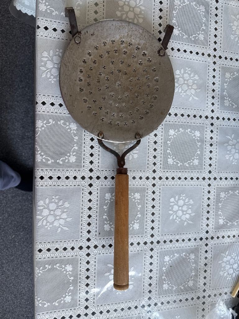Gathiya jaro with Wooden Handle – Good Condition