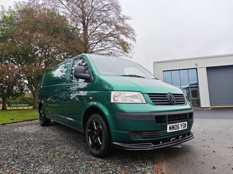 Volkswagen Transporter T5 1.9TDI LWB 104HP
