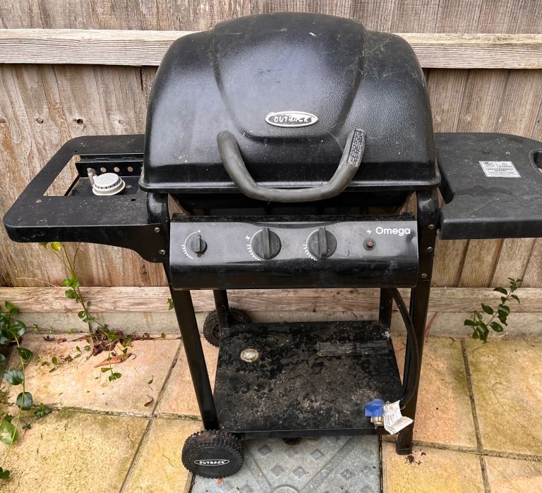 Outback Omega 2 Burner BBQ