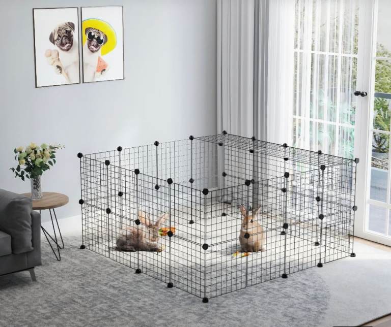 Pawhut rabbit playpen