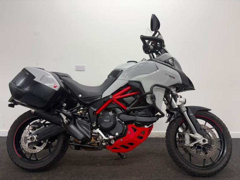DUCATI MULTISTRADA 950 S ** FULL SERVICE HISTORY - DESMO SERVICE - WARRANTY **