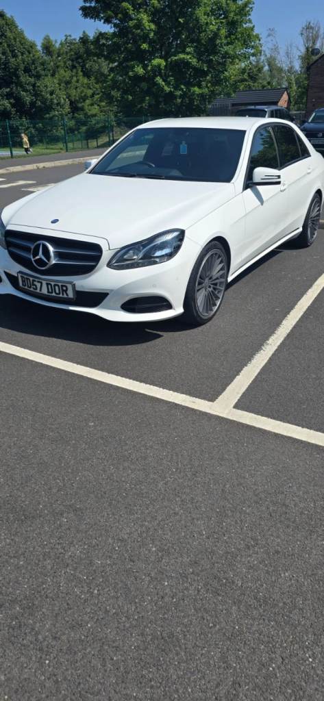 Open to offer 🔥Mercedes-Benz, E CLASS, Saloon, 2014, Semi-Auto, 2143 (cc), 4 doors
