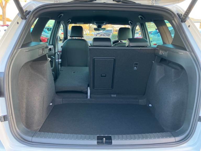 2025 SEAT Ateca 1.5 TSI EVO FR Black Edition 5dr Estate PETROL Manual