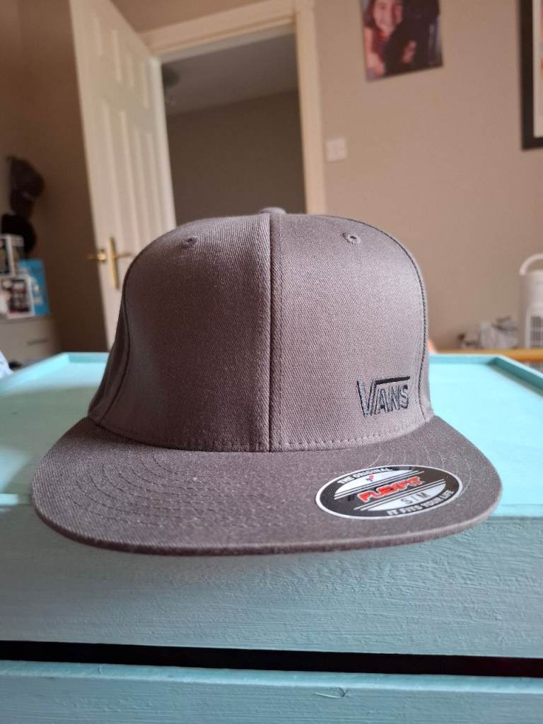 Vans baseball cap with flat peak