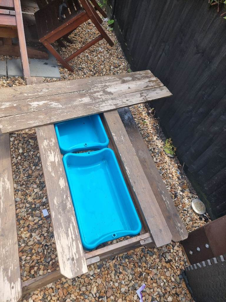 free kids picnic bench
