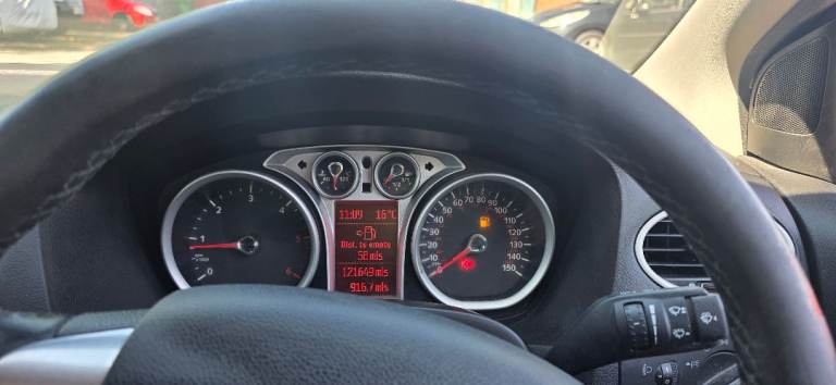 Ford, FOCUS, Hatchback, 2011, Manual, 1560 (cc), 5 doors