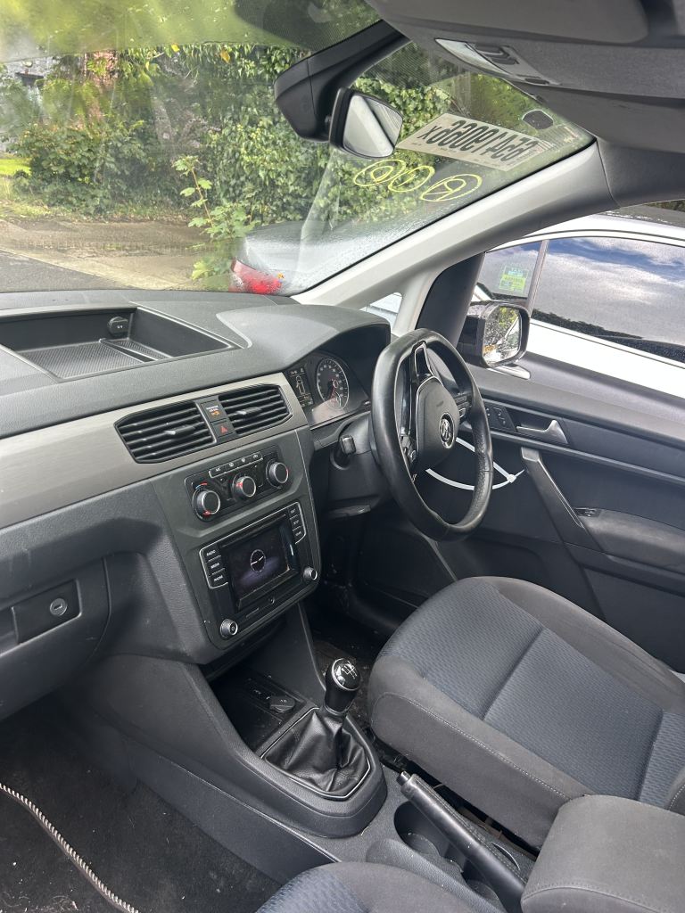 Volkswagen Caddy Van – Black, Good Condition