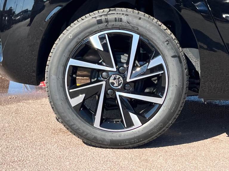  Vauxhall Corsa 1.2 Turbo Yes Hatchback 5dr Petrol Manual Euro 6 s/s 100 Ps