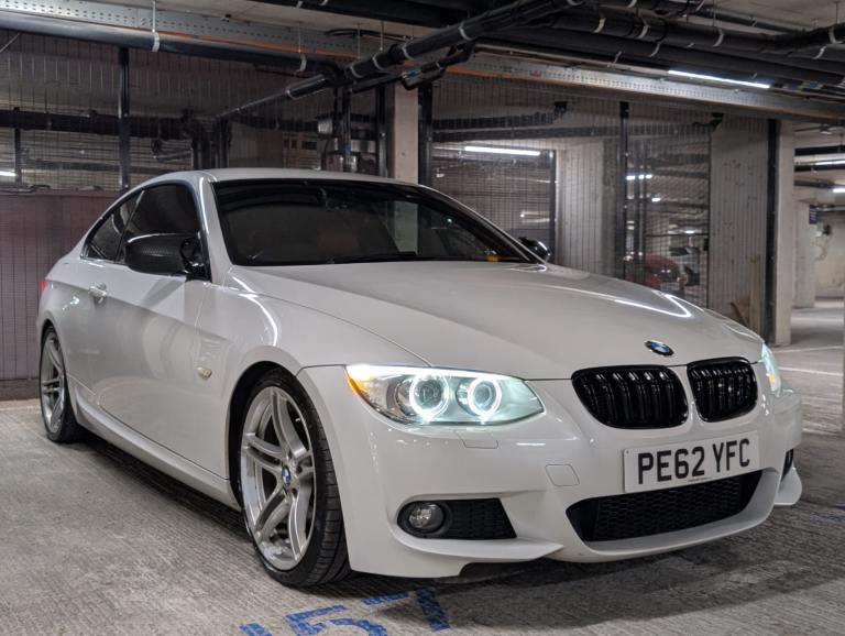 BMW, 3 SERIES, Coupe, 2012, Semi-Auto, 2996 (cc), 2 doors