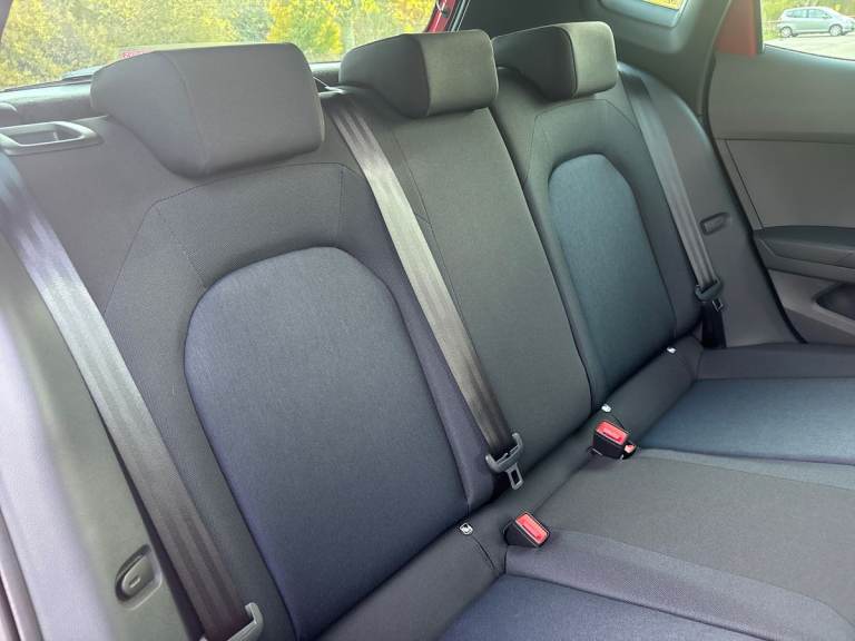 2025 SEAT Arona 1.0 TSI 115 FR Black Edition 5dr Hatchback PETROL Manual