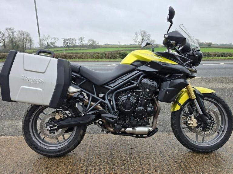 Triumph Tiger 800 800cc